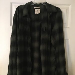 America eagle dark green plaid shirt